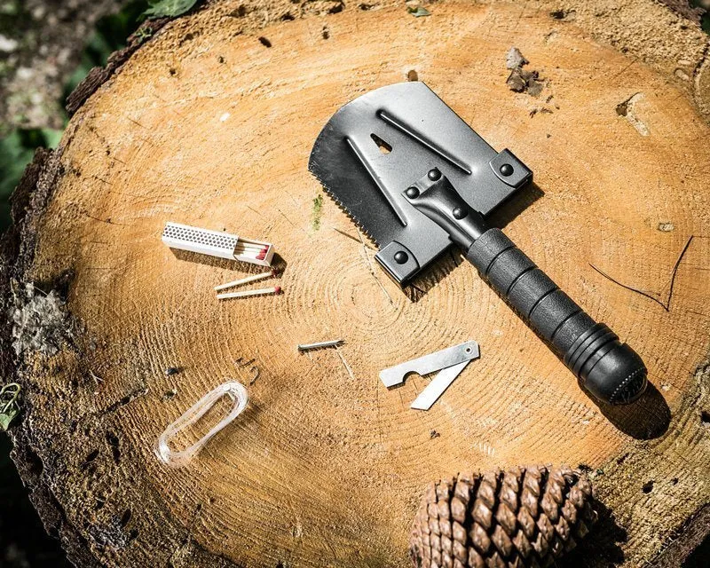 Lopata multifunctionala cu compas 8 1 - Cadoul Perfect pentru Aventurieri