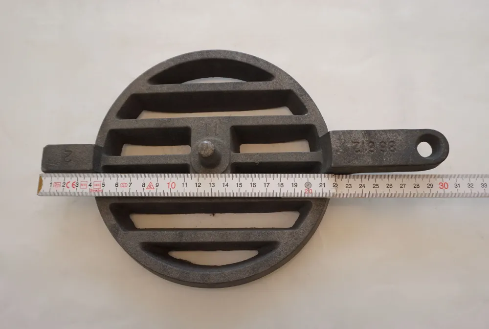 Rüttel grătar în jur de 19,5 cm raft de cuptor de rugină turnat