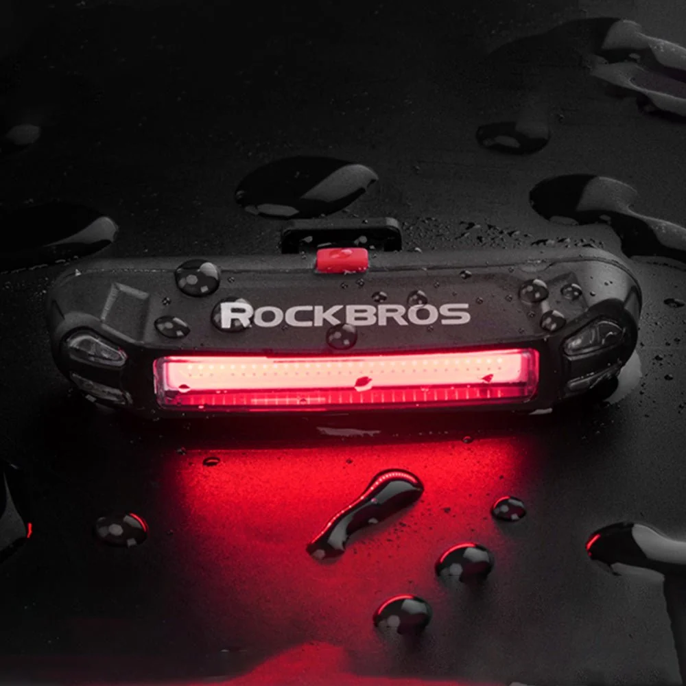 Lumină spate bicicletă ROCKBROS reîncărcabilă USB pentru siguranță.