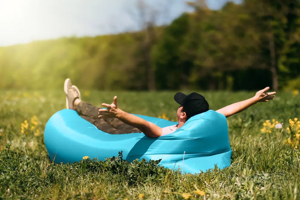 Canapea gonflabilă Lazy Bag pentru plajă