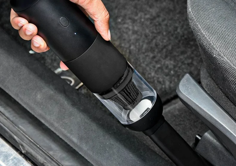 Aspirator Portabil USB -- super putere pentru casa si masina