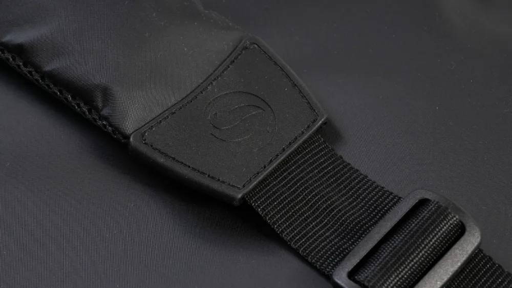 TEAM GURU CARRYALL