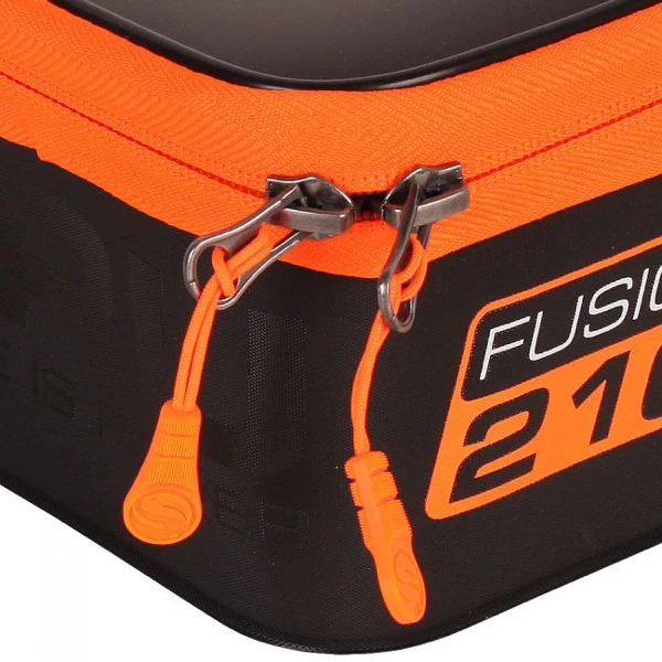 FUSION 210
