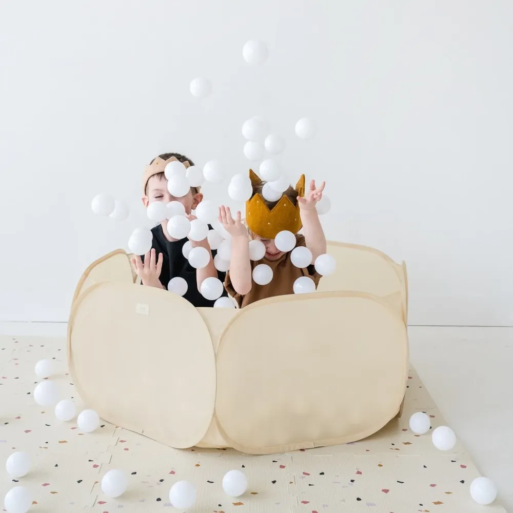3 Sprouts Ball Pool Bej