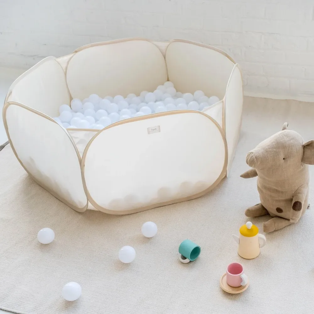 3 Sprouts Ball Pool Bej
