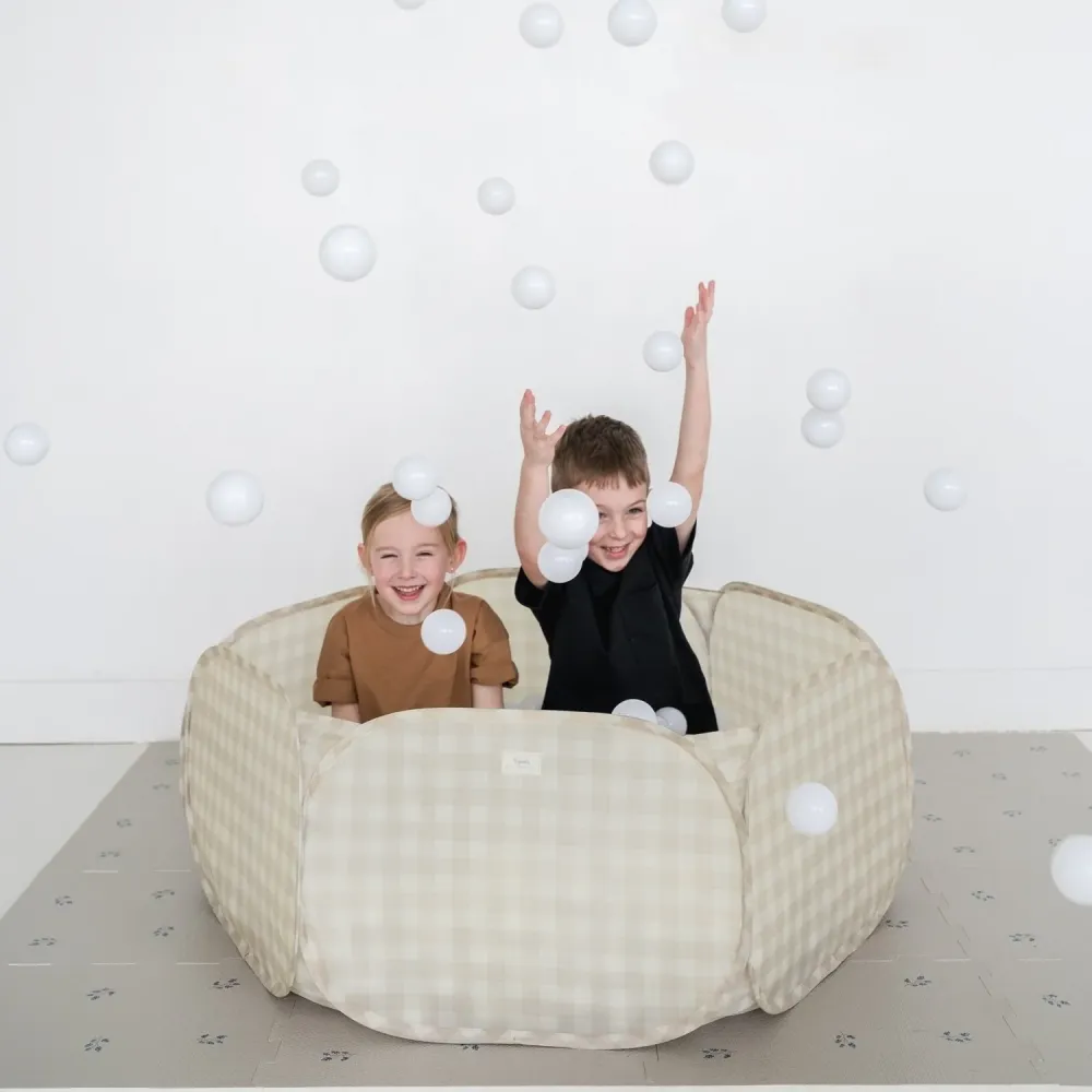 3 Sprouts Ball Pool Gingham Bej