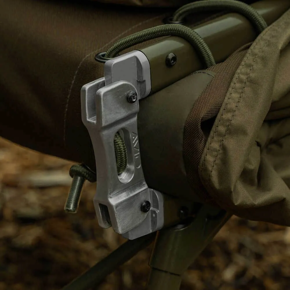Bed Chair cu sac de dormit Avid Carp Benchmark Sistem Ultra