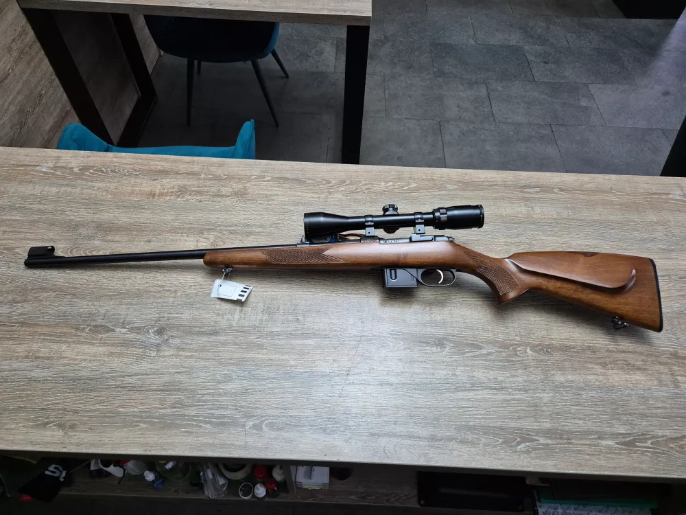 Carabina CZ 527, cal 222 rem, 60cm, luneta Bushnell 3-9x