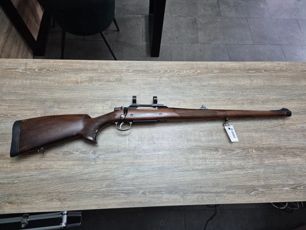 Carabina CZ 550, cal 9.3x62, 52cm, pat lemn Stutzen