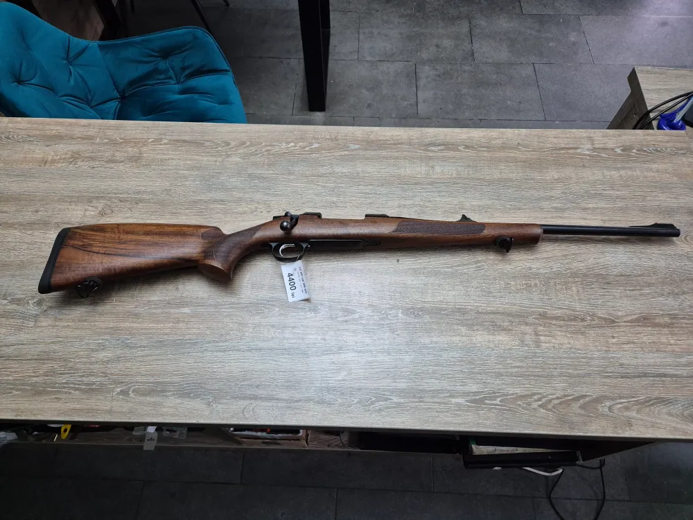 Carabina CZ 557 Lux, cal 308 win, teava 52cm