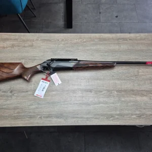Carabina Benelli Lupo cal 300 win mag, 61cm, pat lemn