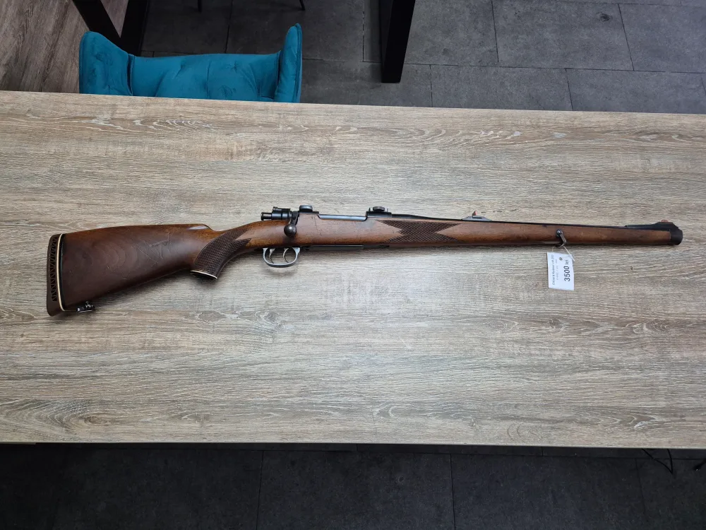 Carabina Eduard Kettner, cal 243win, 51cm, pat lemn Stutzen