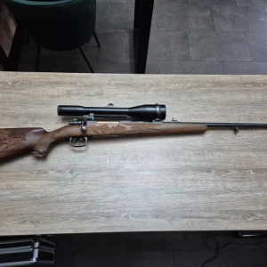 Carabina Mauser 98 cal 7mm rem mag, 65cm, luneta 2.5-9x