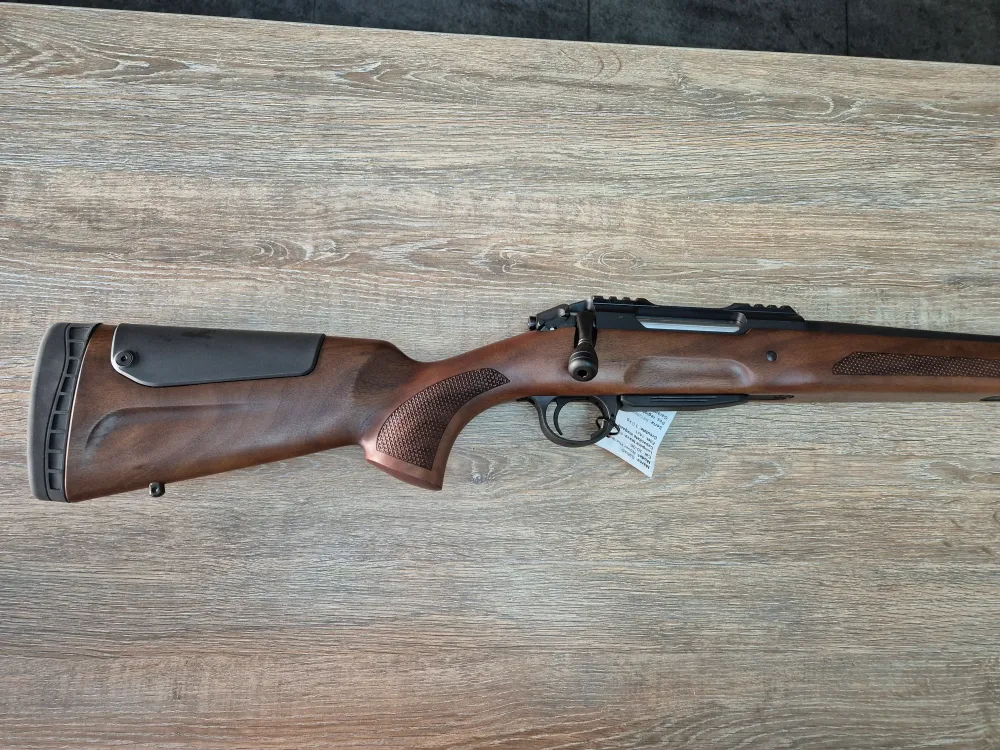 Carabina Sabatti Rover Hunter cal 30-06, teava 60cm, pat lemn