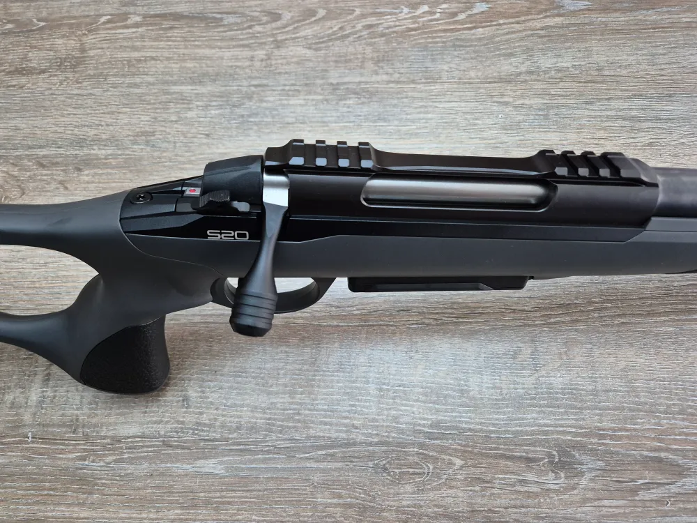 Carabina Sako S20, cal 30-06, teava fluted 61cm, pat sintetic