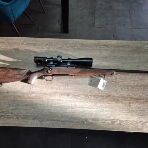 Carabina Sauer 100, cal 300 win mag, pat lemn + Luneta Delta 2.5-10x50
