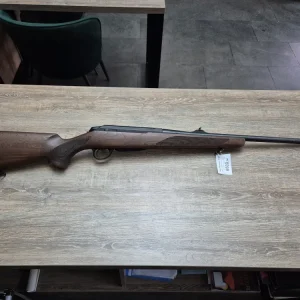 Carabina stangaci Tikka T3x Hunter, cal 30-06, 57cm, pat lemn