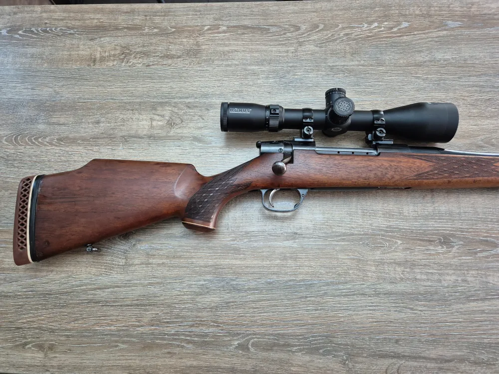 Carabina Voere, cal 308 win, 61cm, luneta Konus 2.5-10x50
