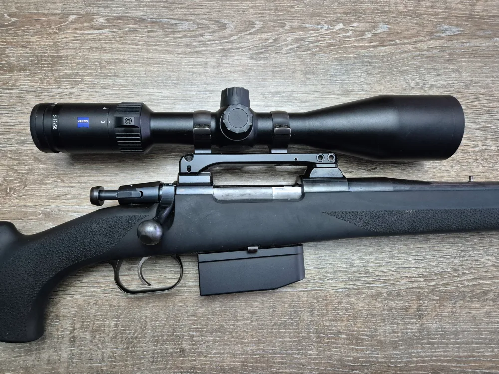 Carabina Voere, cal 8x68S, 65cm, Zeiss Conquest v4 3-12x56