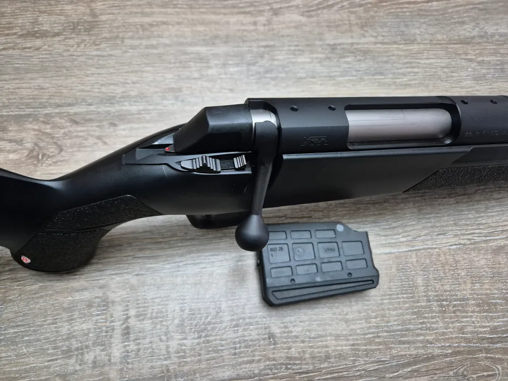 Carabina Winchester XPR cal 223 rem, 53cm, pat sintetic, filet