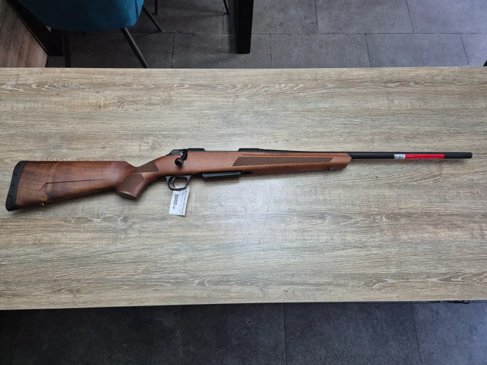 Carabina Winchester XPR Sporter cal 270 win, teava 53cm, pat lemn