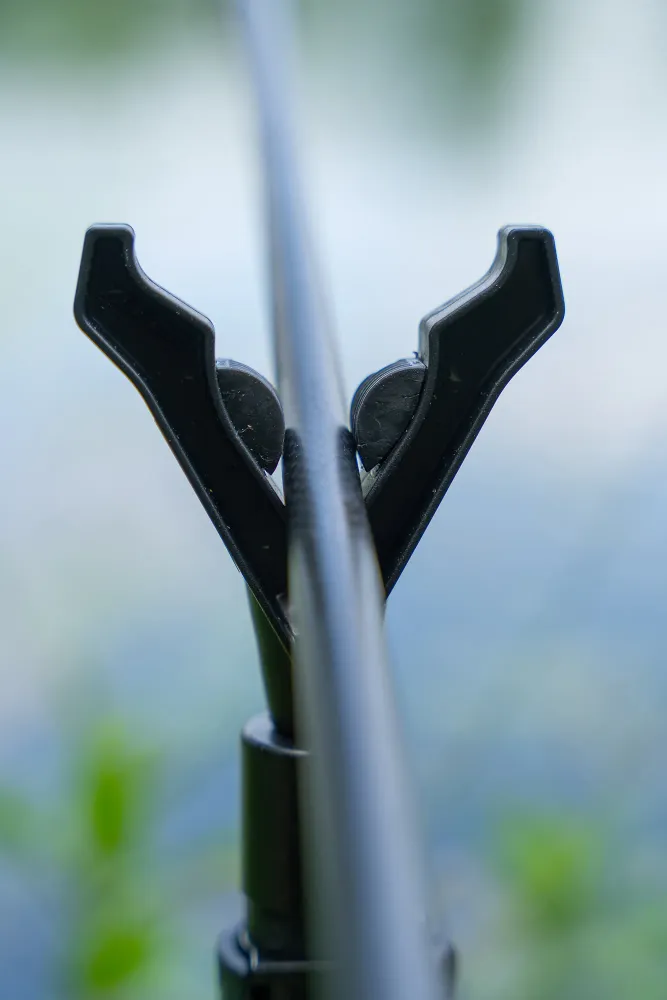 ZEBCO TROPHY SOFT SAFE V ROD HOLDER