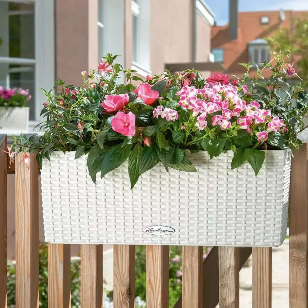Ghiveci Auto-Irigant Lechuza Balconera Cottage 50, 8 l, efect de ratan alb, sistem de autoirigare, insert detasabil, strat...