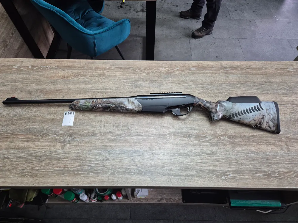 Carabina semiaut Benelli Argo, cal 9,3x62, 56cm, pat sintetic camo