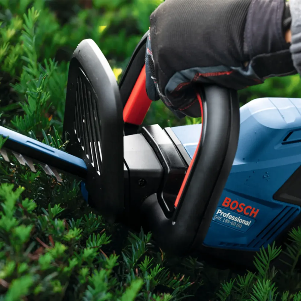 Mașă de tuns gard viu Bosch GHE 18V-60 II