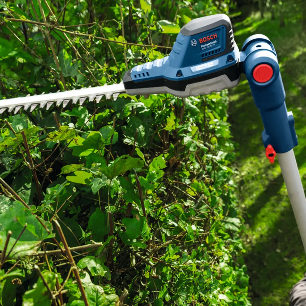 Mașă de tuns gard viu telescopică Bosch GHE 18V-50 TP