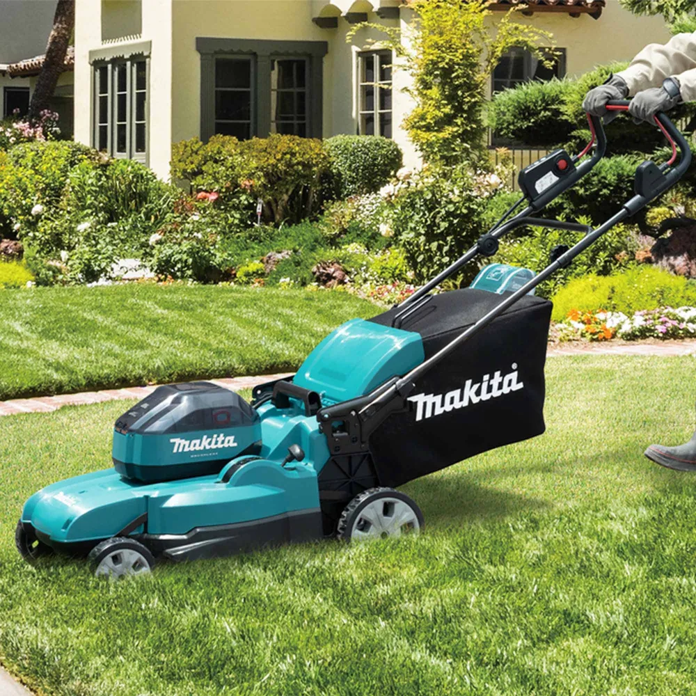 Maşă de tuns iarba Makita LM002JM101 64V 4Ah