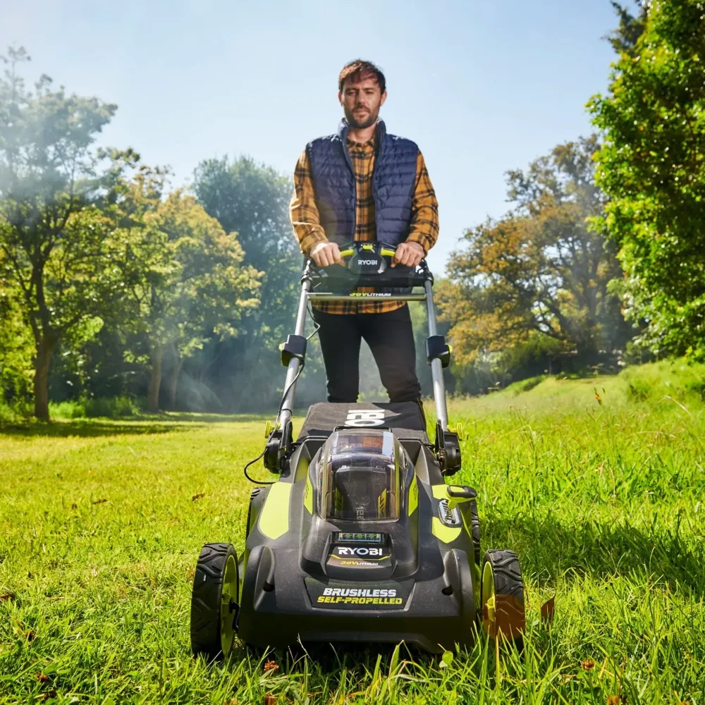 Maşă de tuns iarba Ryobi RY36LMX51A-160 36V 6Ah