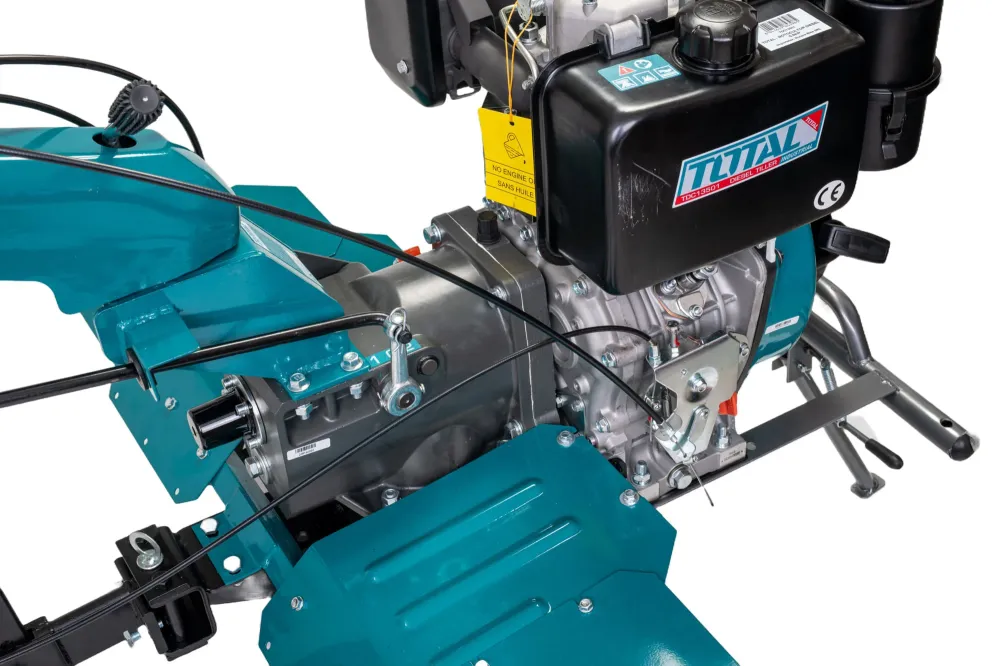 Motocultor DIESEL TOTAL 9 CP, cu set freze si roti de transport