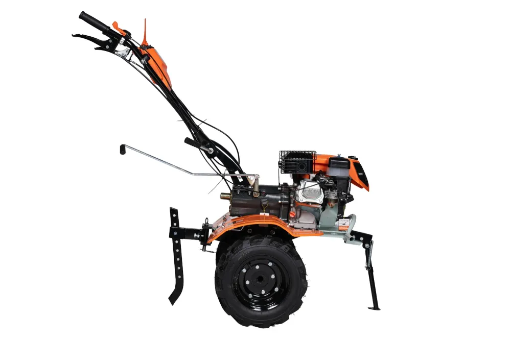 Motocultor Wolfson Imperio 8001, 8 CP, cu far si accesorii : plug, rarita, roti de transport 6.5X8, roti metalice, prasitoare