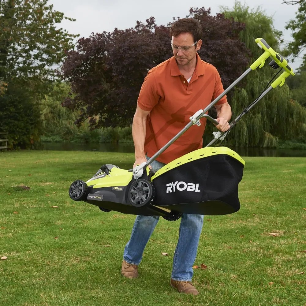 Maşă de tuns iarba Ryobi RLM15E36H 1500W