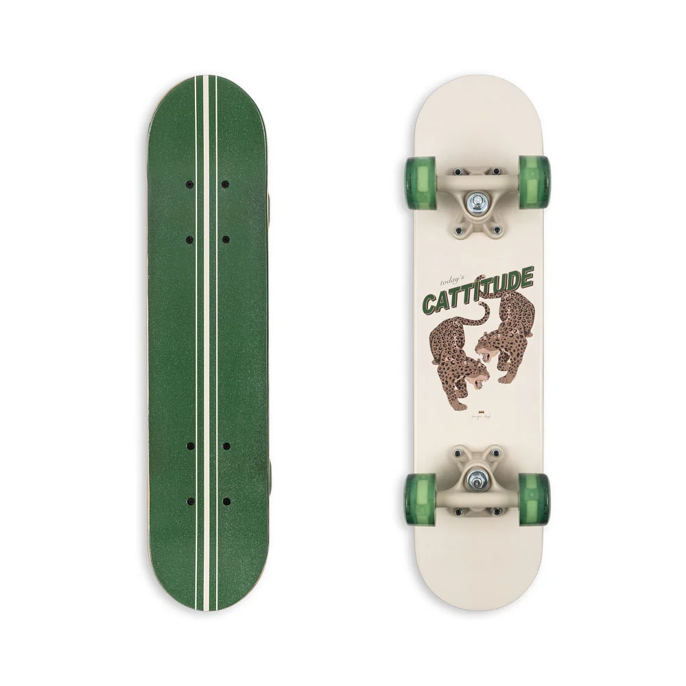 Konges Slojd Skateboard pentru copii cu roți strălucitoare Cattitude