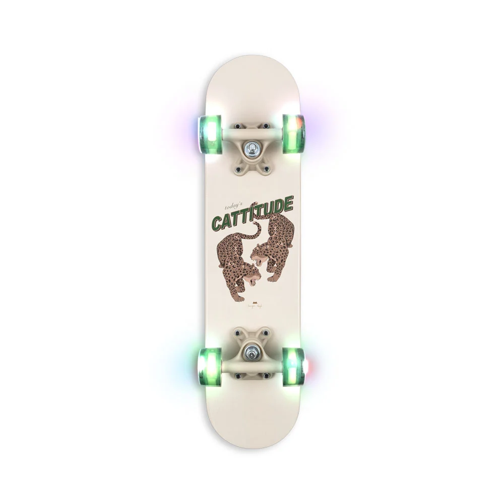 Konges Slojd Skateboard pentru copii cu roți strălucitoare Cattitude