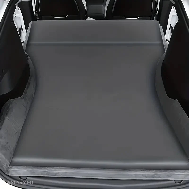 Tesla Model Y Salteaua/patul de camping cu paznicul principal