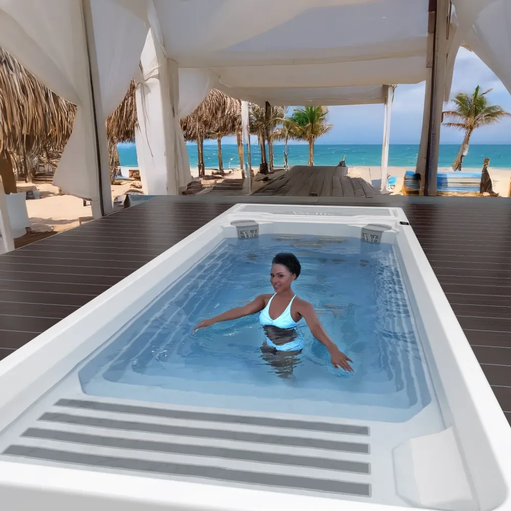 Piscina Wellis Beach Club Deluxe Swim Spa