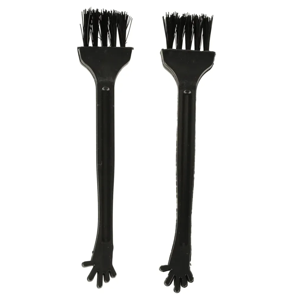 Set reparatie SUP cu 4 plasturi, 2 tuburi adeziv si perii aplicare, cutie din plastic