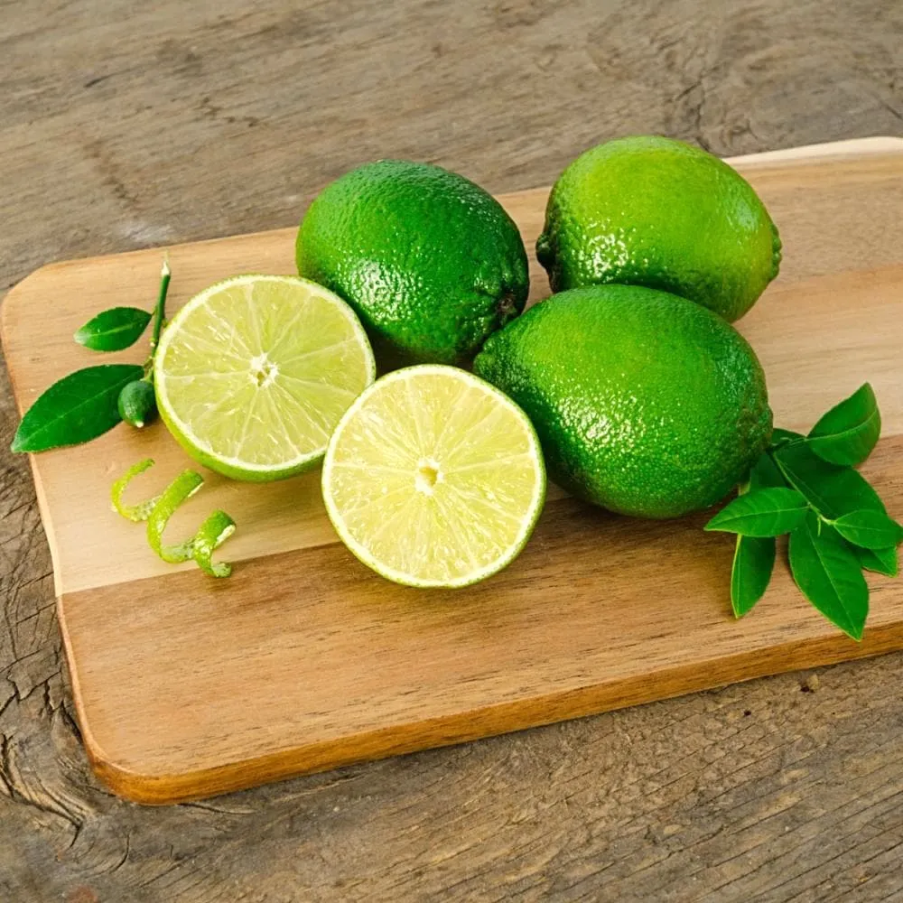 Lime pe picior - Citrus aurantifolia 'Tahiti-Lime'