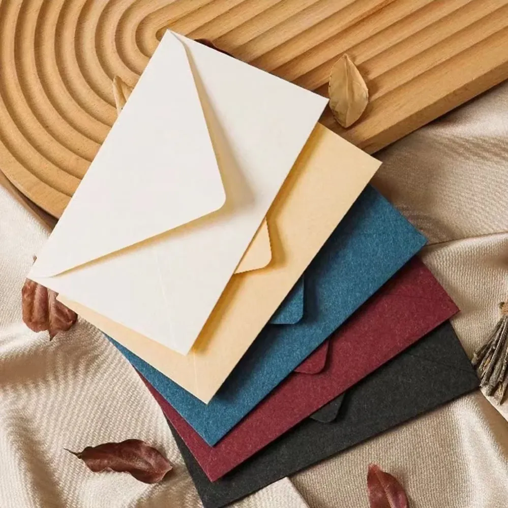 Plicuri colorate hârtie - alb (set 20 buc) 16.5x11cm