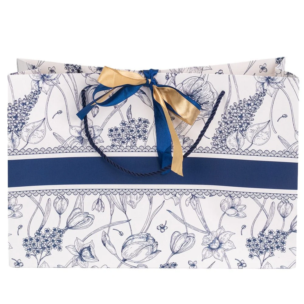 Pungă model floral cu 2 panglici colorate și mâner din sfoară - albastru (set 10 buc) 36x12x24cm