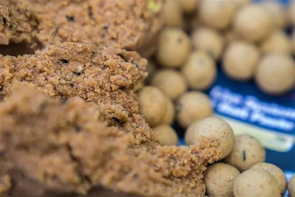 Pastă pentru boilies Ccmoore Live System 300 g