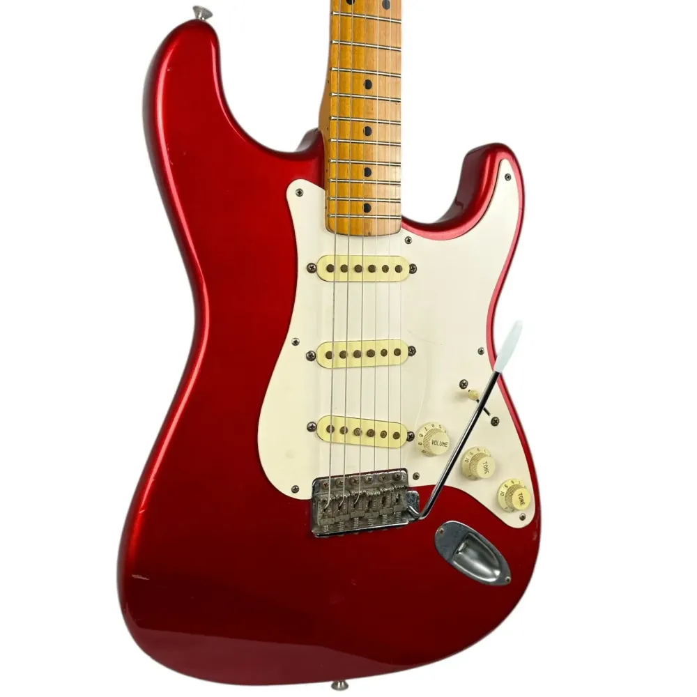 Fender Japan 57´ Reissue Stratocaster 1993-1994 - Roșu Candy Apple
