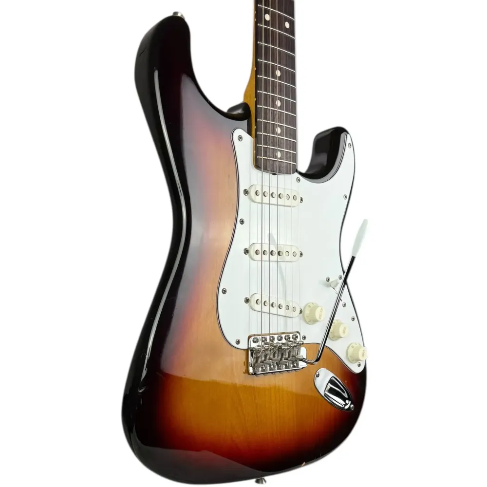 Fender Japan 62’ Reissue Stratocaster 2004-2005 - Sunburst