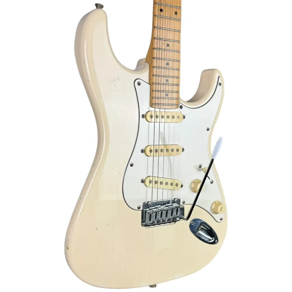 Fender Japan Short Scale Stratocaster 1995-1996 - Alb