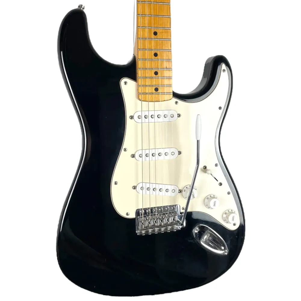 Fender MIM Stratocaster 2004 - Negru