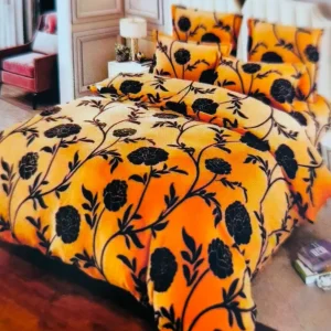Lenjerie de Pat Cocolino 4 Piese – Sky Home – Model Floral Negru pe Fundal Galben-Auriu – Cu Cearceaf cu Elastic