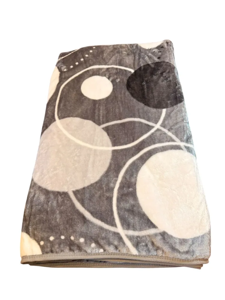 Patura Dubla Groasa – 200x230 cm – Model Abstract Gri cu Cercuri – Moderna si Calduroasa